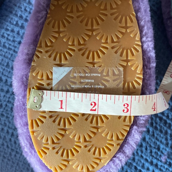 UGG Women’s Rainbow 🌈 Fluff Yeah Faux Fur Open-toe Slingback Slides Size 9 - Picture 11 of 15